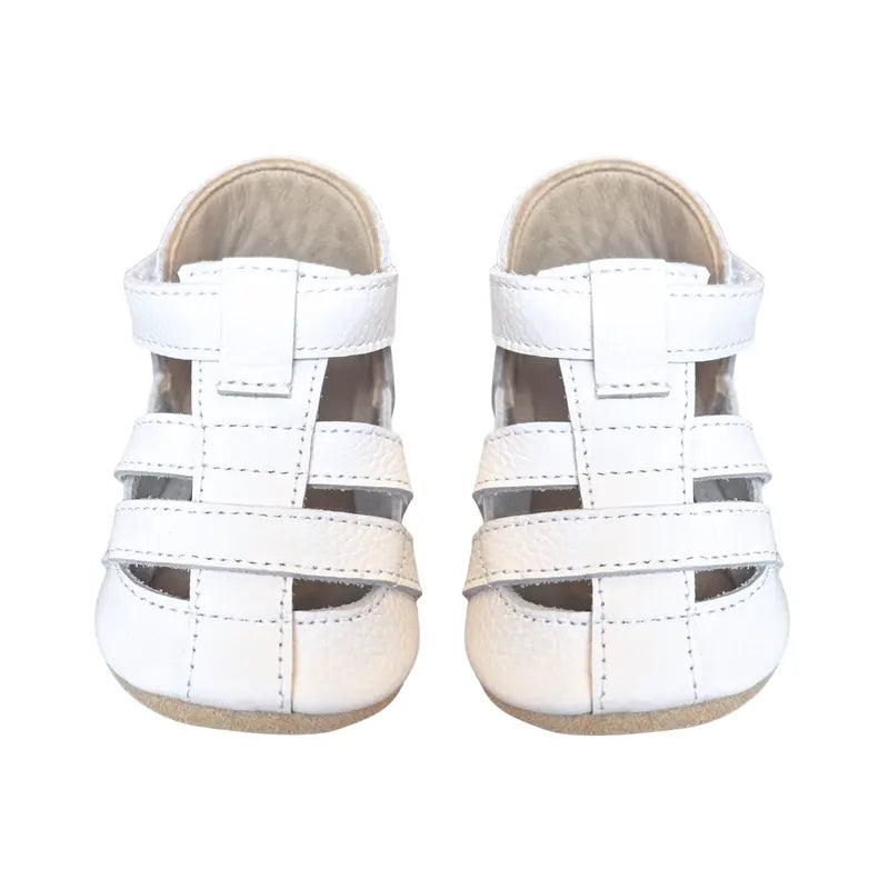 Baby-Romanas minimalistas